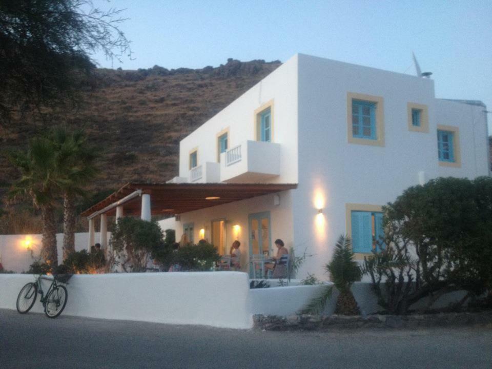 Oklaca Patmos Beach Rooms Szkála Kültér fotó
